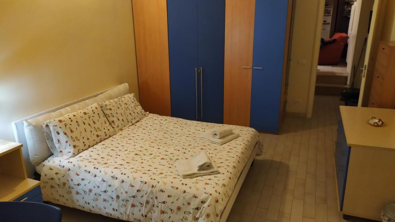 Daysin Apartment Palermo Bagian luar foto