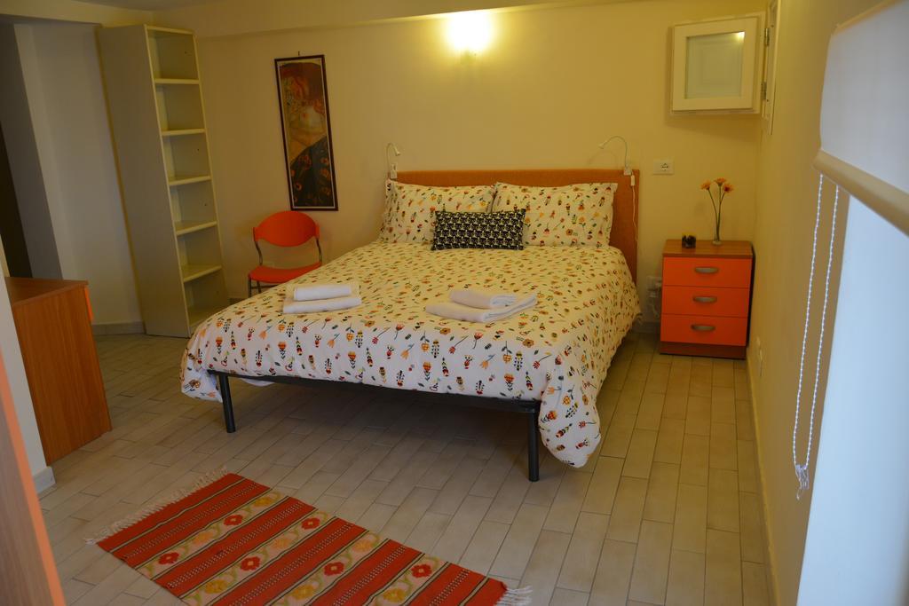 Daysin Apartment Palermo Bagian luar foto